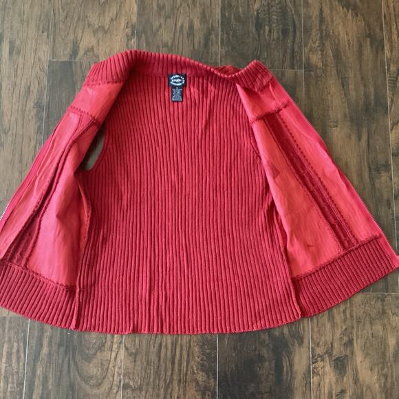 Suede Front Zip Vest - Picture 5 of 7